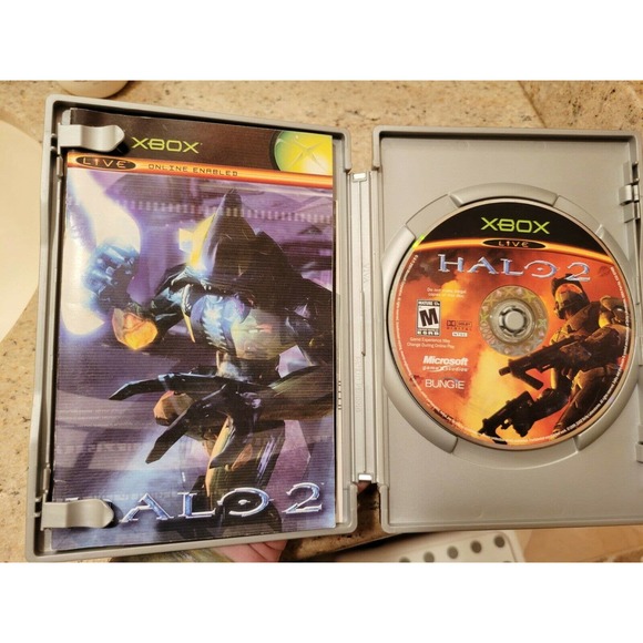 Halo 2: Limited Collector's Edition Metal Case - Picture 3 of 5